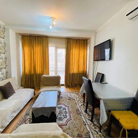 Cozy Home Тбілісі Екстер'єр фото